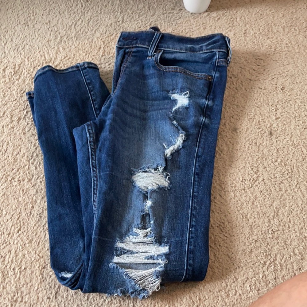 Hollister dark blue jeans